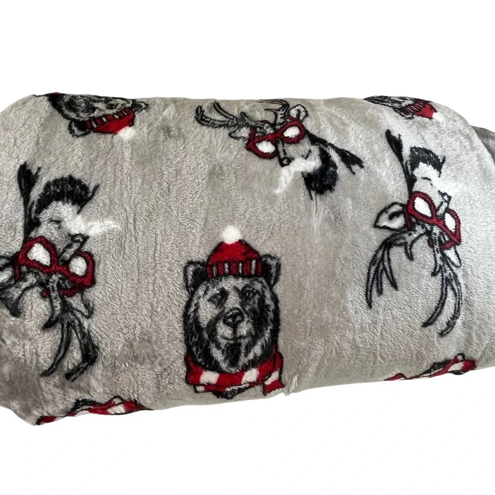 North Pole Trading Oversized Velvet Plush Throw Blanket Deer Bear Christmas